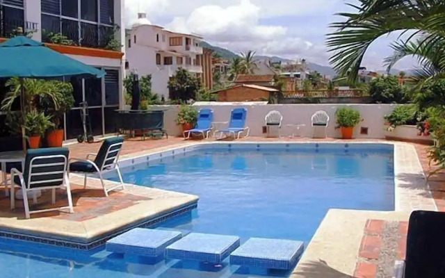 Hotel Suites La Siesta