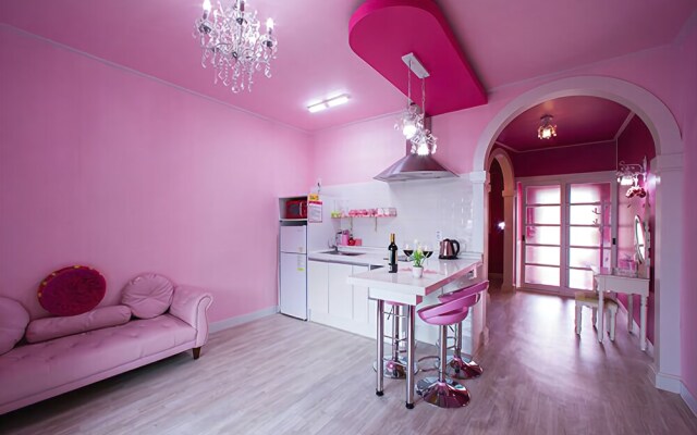 Ganghwa Pink House Pension