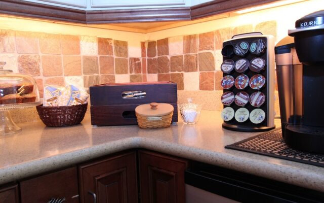 Maple Shade Bed & Breakfast