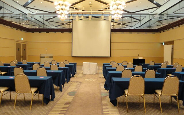 Himeji Castle Grandvrio Hotel