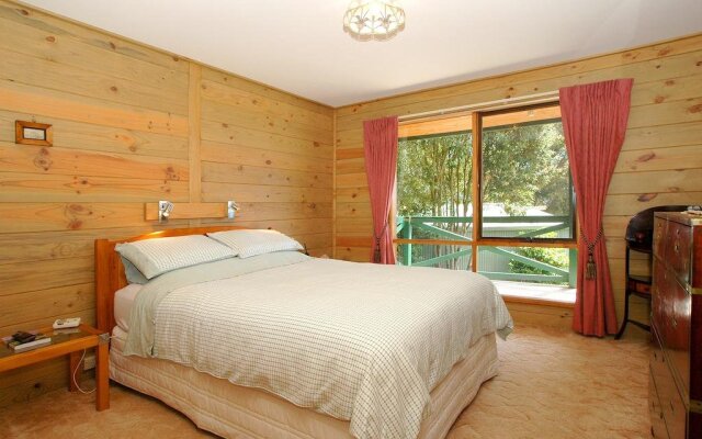 Johanna Green Holiday House