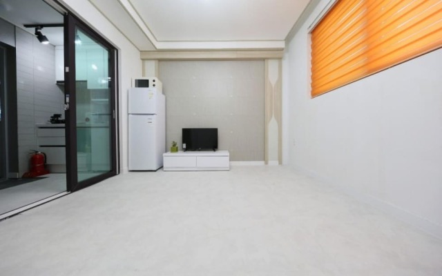 Boryeong (Daecheon) Cherry Pension