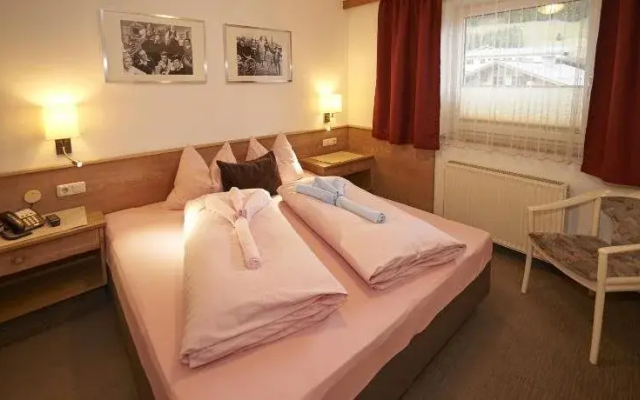 Apartments Neue Post