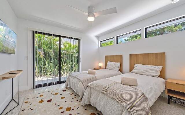 The Windward House 3 Bedroom Home by RedAwning