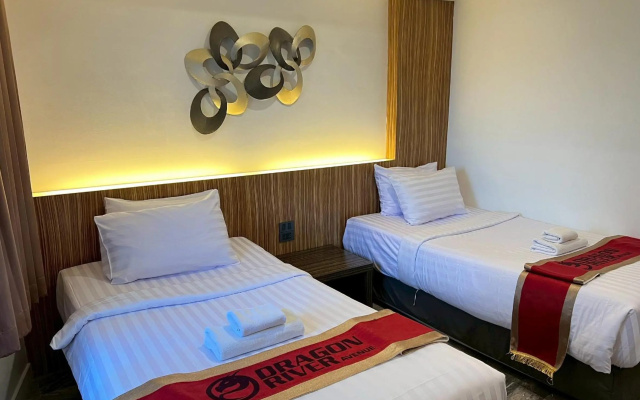 Dragon River Avenue Hotel – Guest Rooms – Phitsanulok