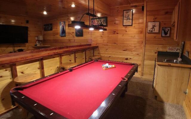 Playhouse Cinema - Four Bedroom Cabin