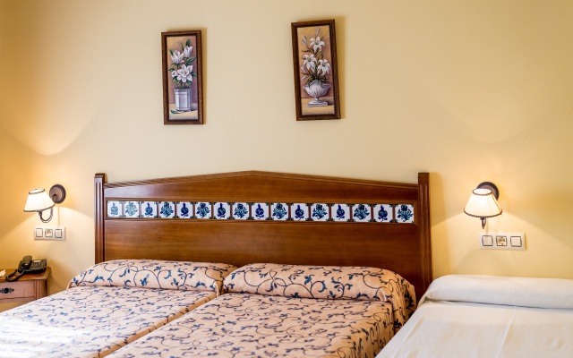 Hotel Cortijo de Tájar
