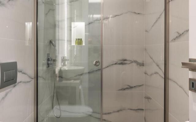 Acropolis Luxury Living