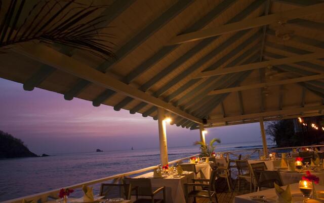 Smugglers Cove Resort and Spa All Inclusive