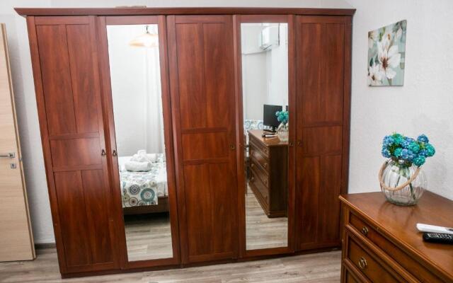 Joanna's Residence