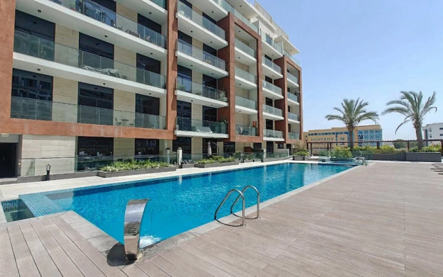 Lovely and Spacious 1 BR in Divine Residences