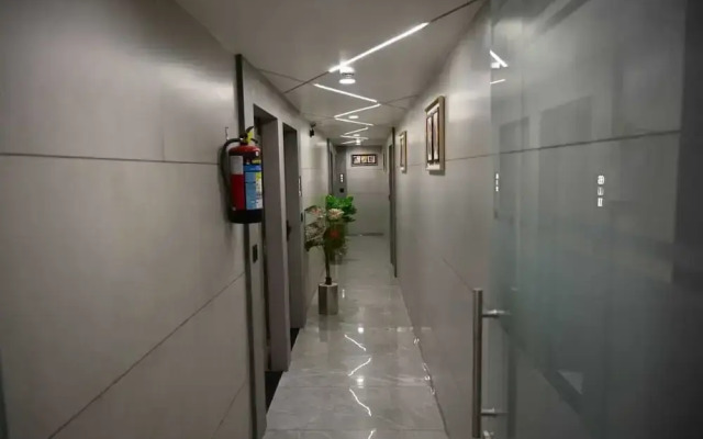 Hotel Sky Gold