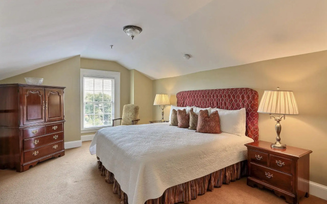 The Presidents' Quarters Inn