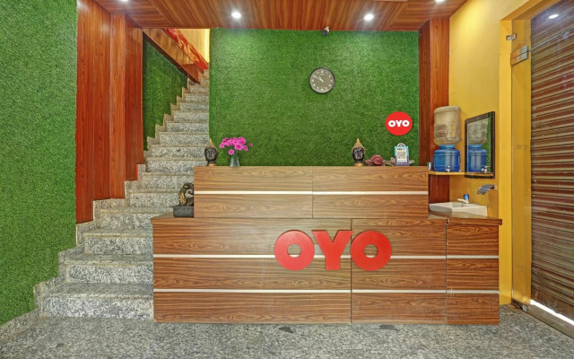 OYO Flagship 80572 Dream Comes True Hotel Banquet
