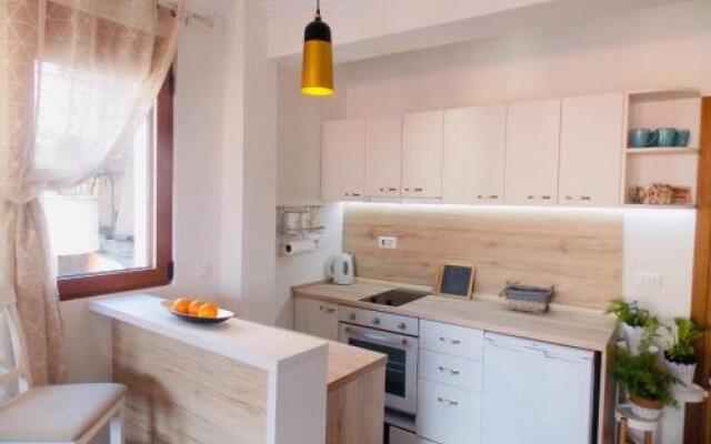 Apartment Divina