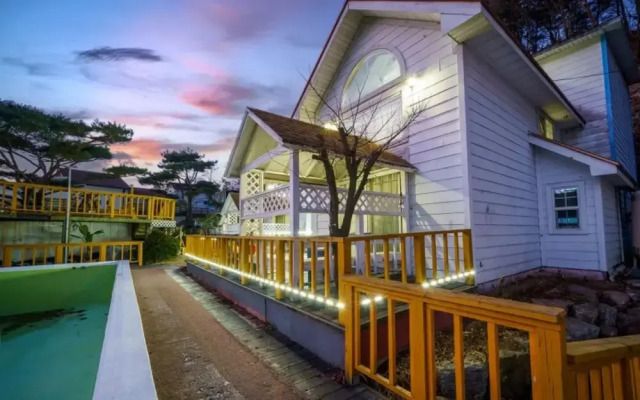Pocheon Sanbong Poolvilla