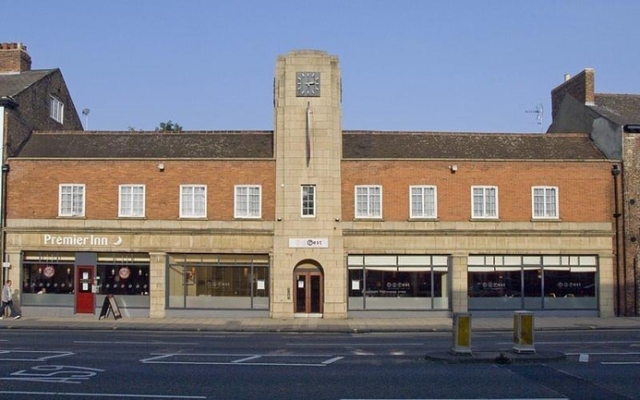 Premier Inn York City (Blossom St North)