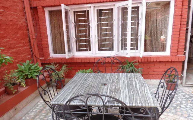 OYO 120 Hotel Tayoma