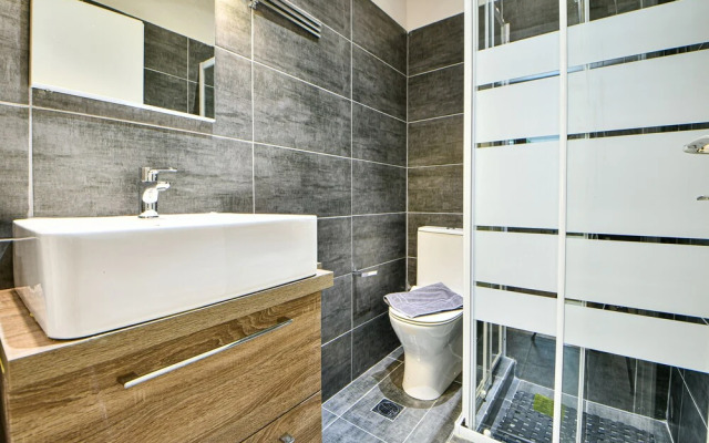 Flowers Of Athens - Boutique Aparthotel