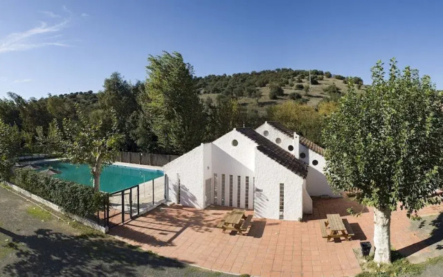 Albergue Inturjoven El Bosque - Hostel