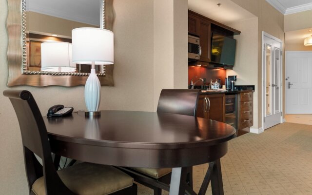 Lucky Gem Penthouse Suites at Signature