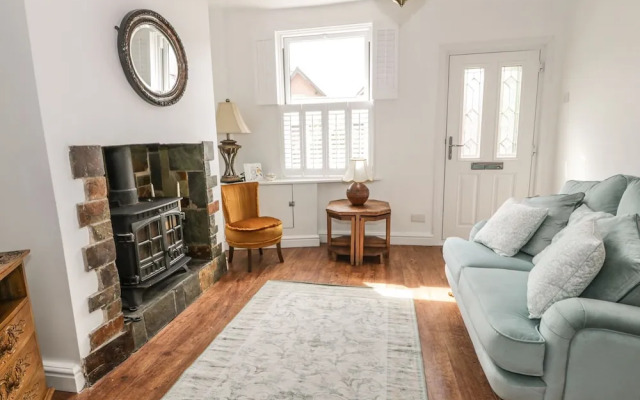 Elv Cottage