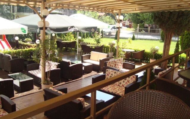 Hotel Astra