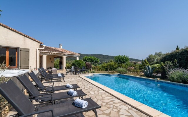 Luxuriant Villa in Beaufort With Swimming Pool
