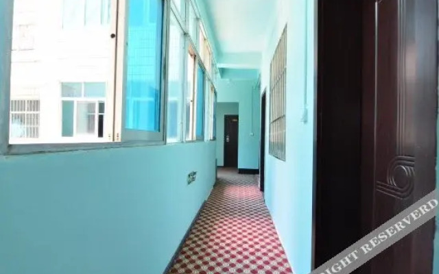 Ruixing Business Hotel