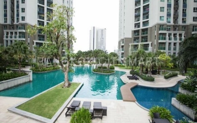 J.J Belle Condo in Bangkok