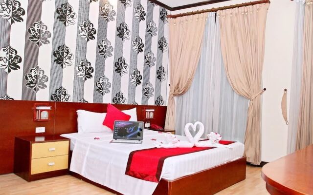 Golden Luxury Hotel - Old Quarter