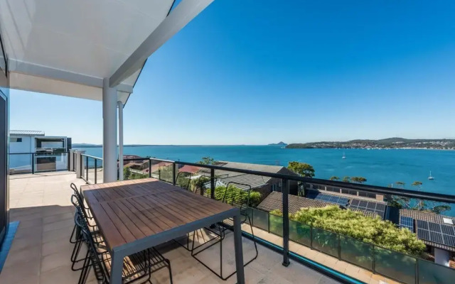 Above and Beyond - Beautiful Home with Pool