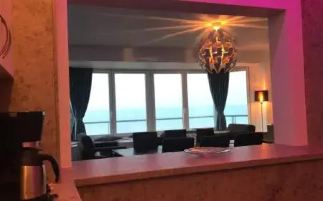 Novo Seaview Suites