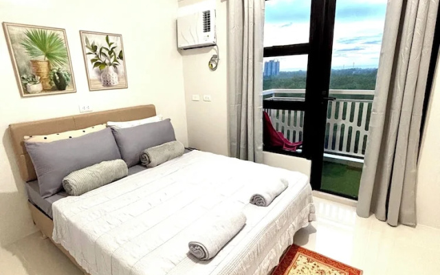 Entire Apartment With Pool, Gym, and Playground Near Panglao, Bohol