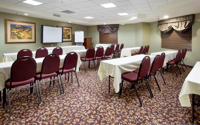 Holiday Inn Express Hotel & Suites Marina - State Beach Area by IHG