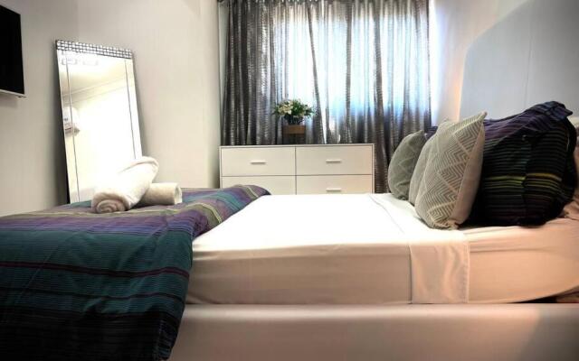 Suite Deluxe 1 bed, city OceanView, pool,Saune,Gym