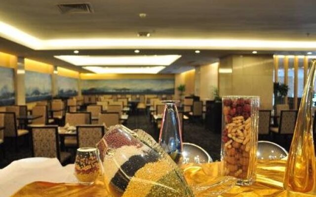 New Cozy Harbour Hotel