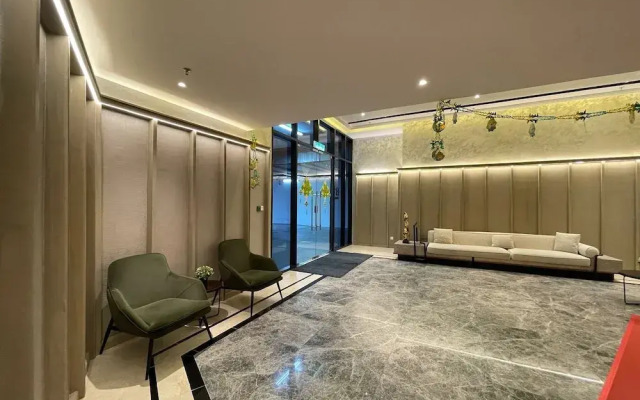 Agile Residence TRX by Isabella