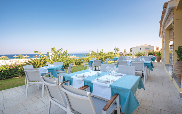 Grand Blue Beach Hotel