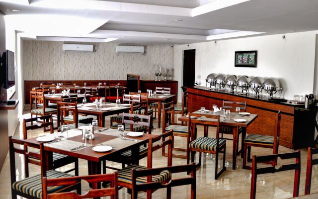Rosewood Apartment Hotel