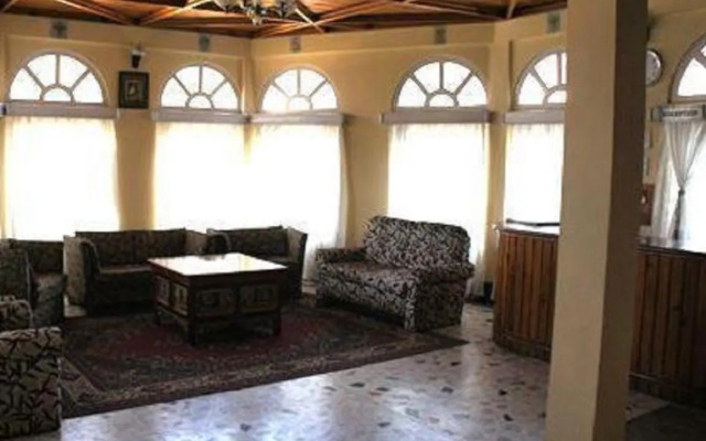 Pemaling Lords Inn Dirang