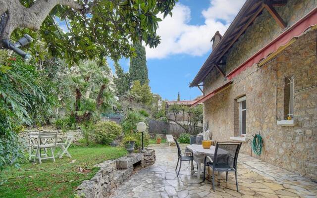 IMMOGROOM - Villa in the city center with terrace- garden- CONGRESS/BEACHES