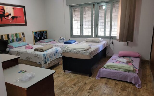 Hostel Home Acadepol, Metrô Butantã, Usp