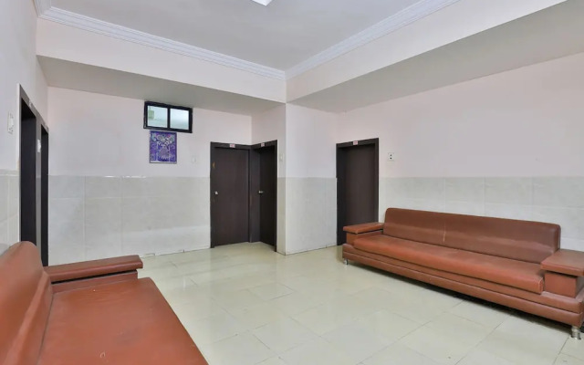 OYO 22020 Hotel Shakti