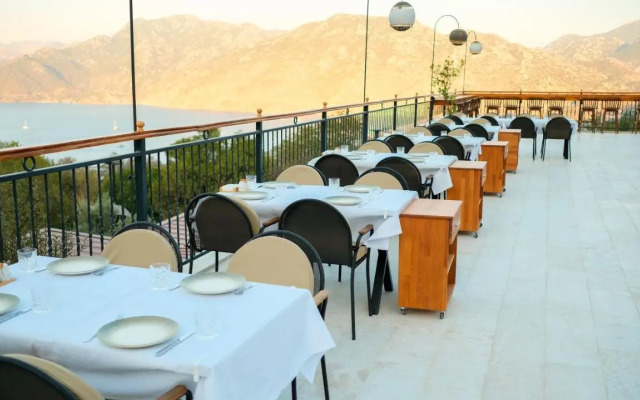 Xen Deluxe Boutique Hotel And Restaurant