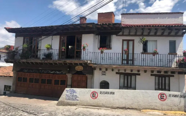 Rustic House With Excellent Finishes Very Comfortable