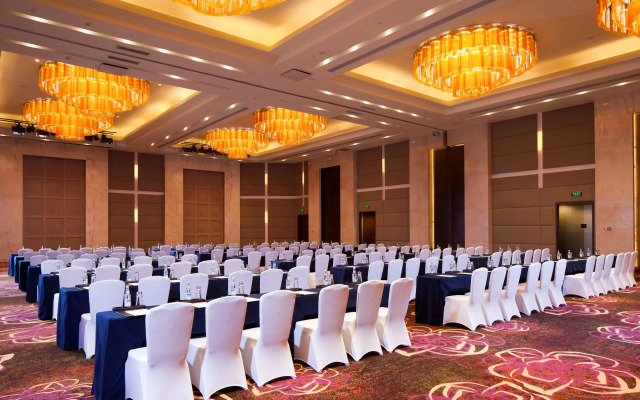 DoubleTree by Hilton Hotel Shenyang