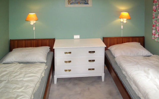 Holiday Home Pærehagen (FJS297)