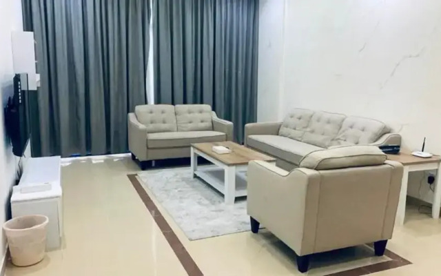 OYO 121 Ramiya Plaza