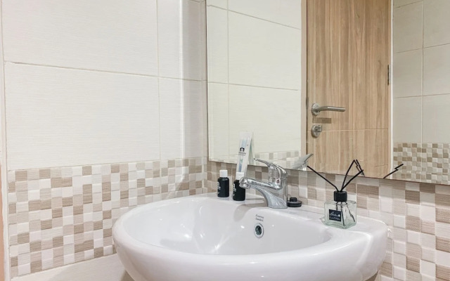 Comfort And Well Furnished 2Br Tamansari Iswara Apartment